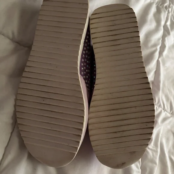 Kenneth Cole Slip On Sneakers - Picture 5 of 5